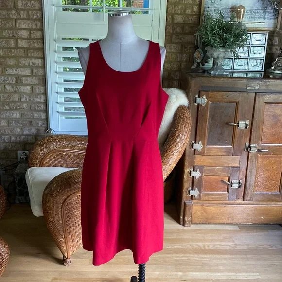 ann taylor loft red dress Ann Taylor loft outlet, red floral, print size medium, short sleeve maxi dress